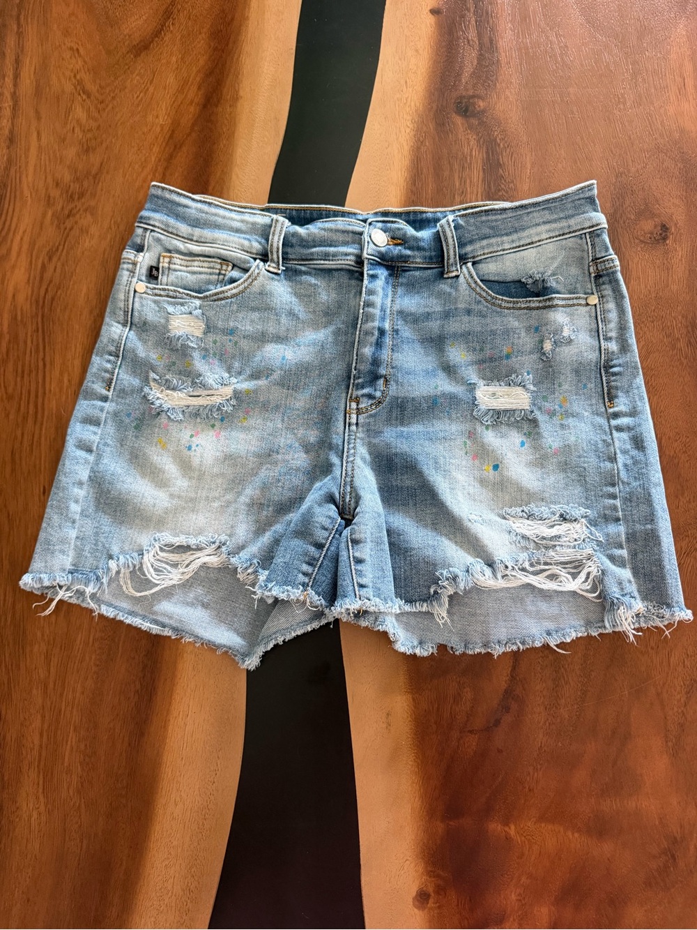 Judy Blue Light Blue Distressed Denim Shorts with Paint-Splatter